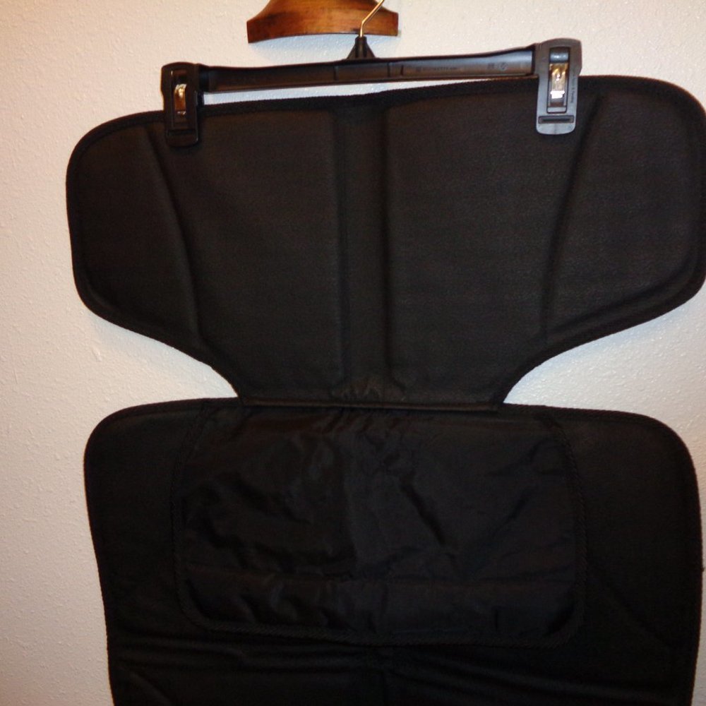 MUNCHKIN Auto Seat Protector - Picture 7 of 8